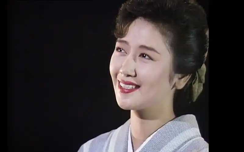 【绝美夏子|自带柔光】伍代夏子 - 水なし川 1989年8月