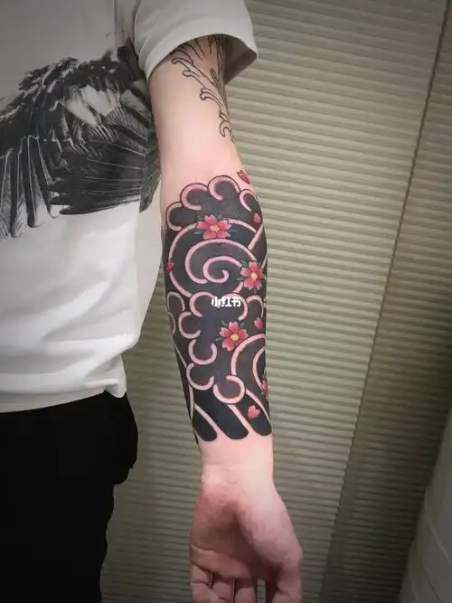 老传统樱花半臂