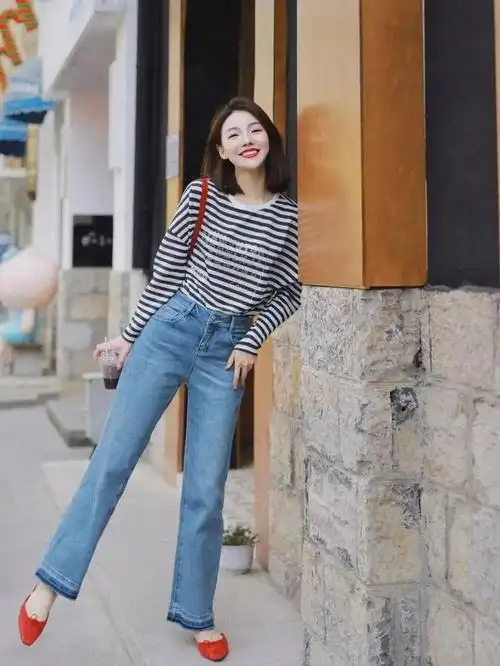 全身照在日常的拍摄中很常见,而在千千万万的拍照姿势之中,选择合适