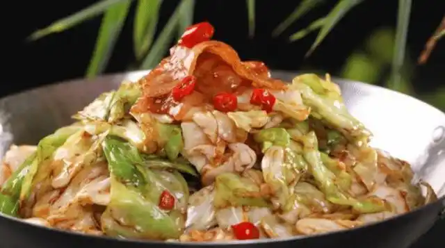 干煸头菜制作教程,掌握好方法,用简单的食材一样能做出美味!