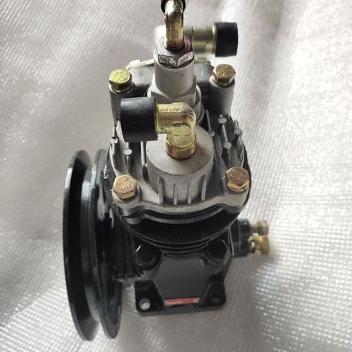 五征农用三轮车原车配件 汽刹打气泵 空压机 气泵 奥翔气泵 包邮【15