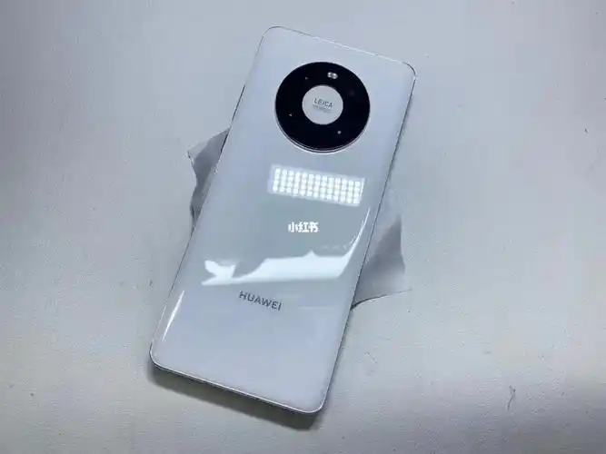 75华为mate40白色8g128g商家价063400