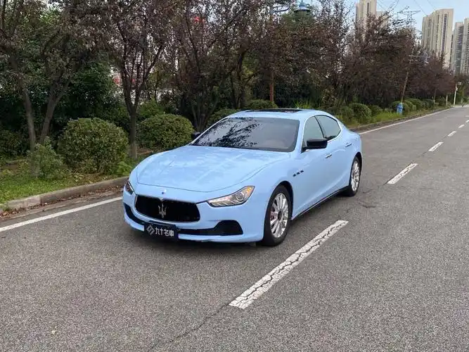 武汉2016年3月玛莎拉蒂ghibli2014款30t标准版蓝色手动挡