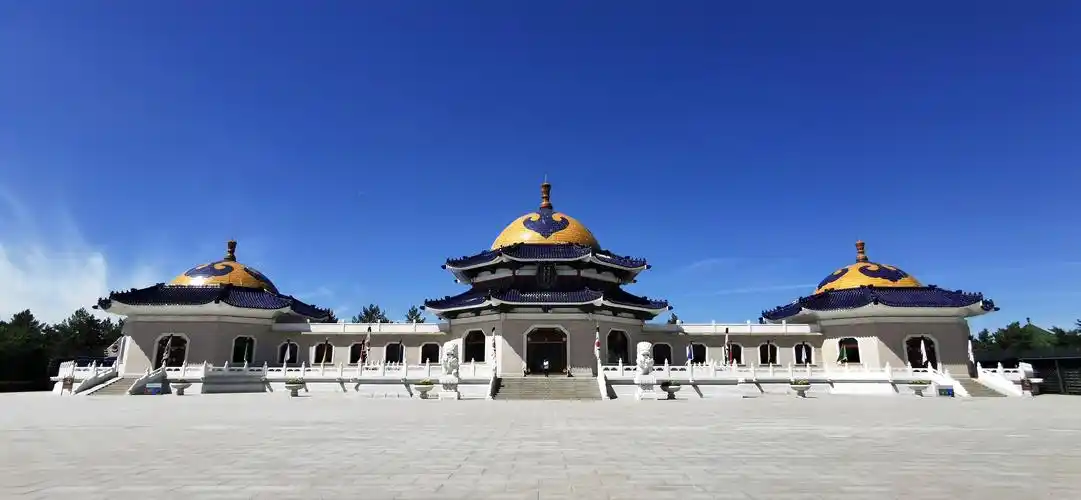 自驾游d9: 鳄尔多斯市～成吉思汗陵 2020.9.11