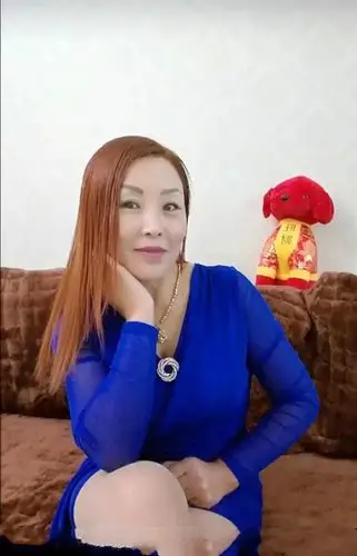 素颜也倾城【924】-------故友已成人妻 - 惜薪司 - 惜薪司