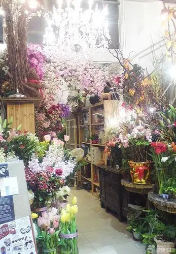 现代风格鲜花店效果图