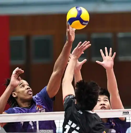 男排联赛| 0比3!北京北汽主场不敌天津食品集团_中国_拦网_战术