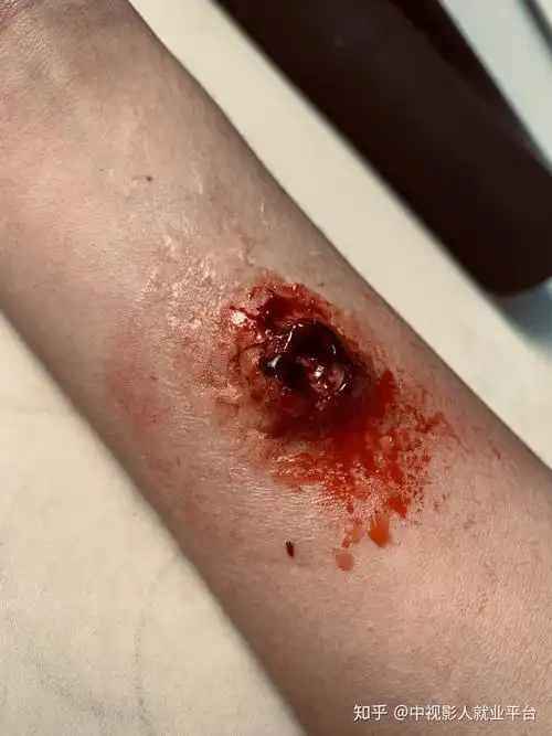 影视化妆培训特效化妆枪伤简单教学