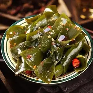 艾园海带结泡椒味小包装海带片开袋即食麻辣酸辣味海带小零食