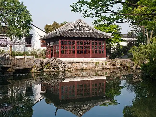 江苏苏州拙政园留听阁