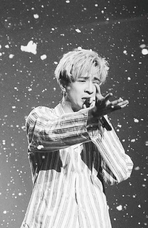 "音乐才子"薛之谦:只要我没有露宿街头,我的歌曲就终身免费