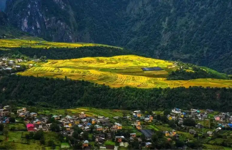 怒江旅游太美了央视新闻强势安利贡山丙中洛十一假期等你来打卡