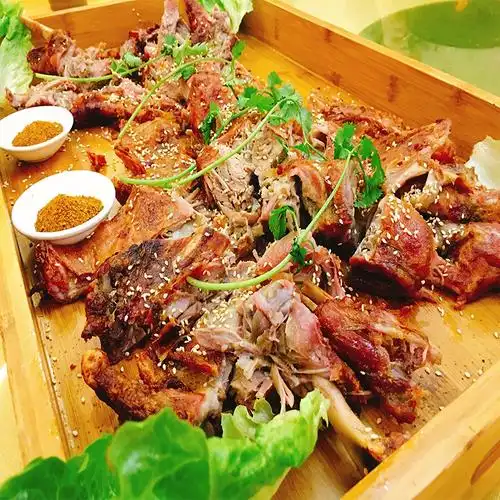 全羊整只20斤内蒙苏尼特烤全羊排羊腿羊腔子草原散