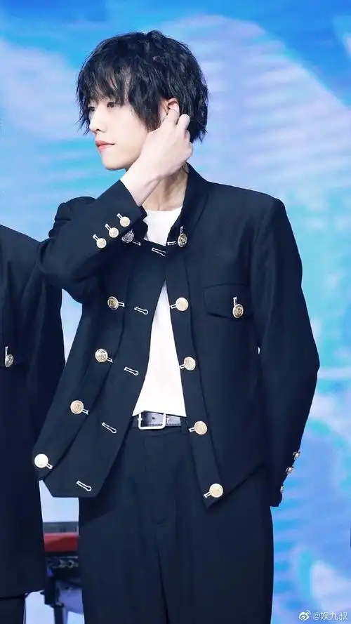 盟人为粉丝沙雕应援叫好