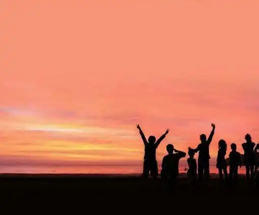 青春疯狂岁月夕阳下逆光摄影美图