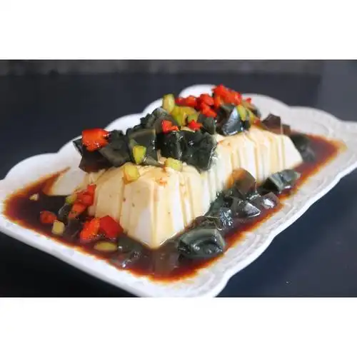 小鲜肉来了呦做的皮蛋豆腐