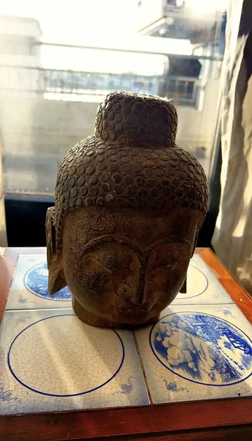 🗿青石佛头:寓意平安的化身🙏