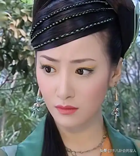 《大蛇3:龙蛇之战》震撼归来:"青蛇"陈紫函带你荒岛绝命逃生