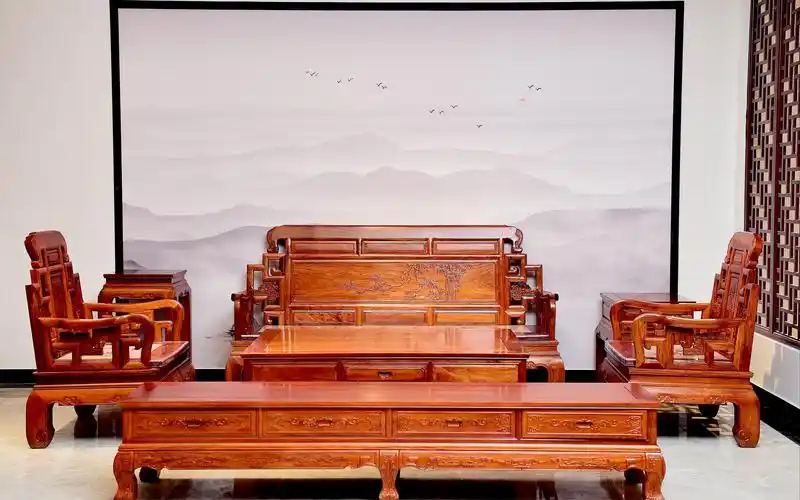 臻匠红木家具鉴赏:缅甸花梨小六合同春113沙发