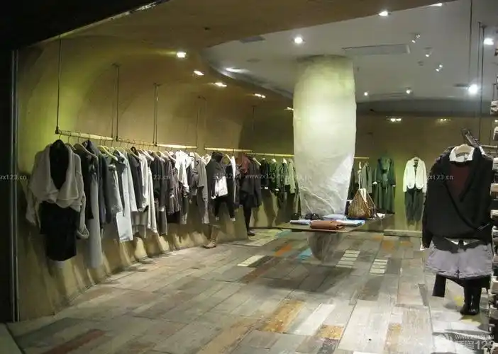 创意现代风格女装服装店装修样板