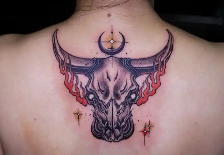 十二生肖之牛纹身图案大全牛纹身有什么寓意7