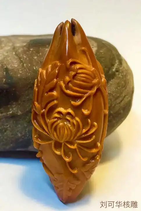 方寸核雕,浓缩山水花鸟画卷——非遗传人核雕师刘可华