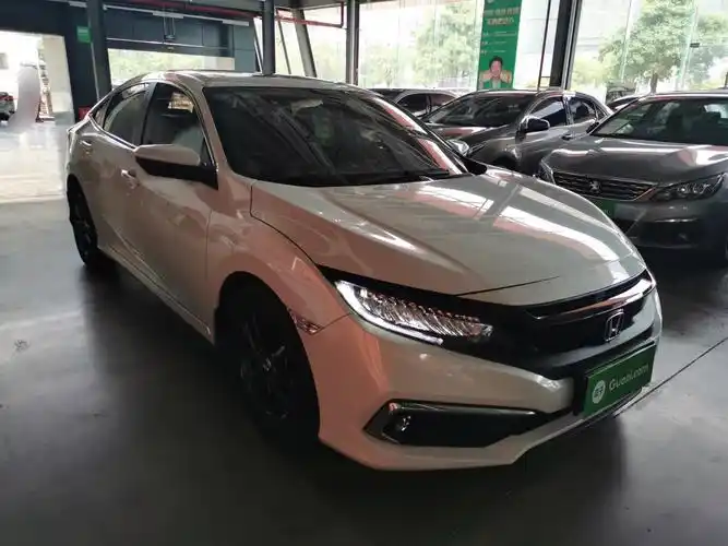 本田思域2019款10t自动尚擎版180turbo国Ⅴ