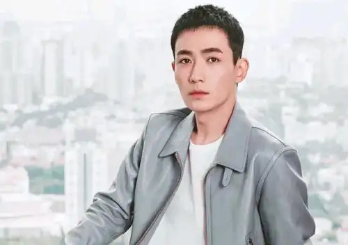 明星发型流行趋势:朱一龙hold住了寸头,千玺挑战"狗啃式刘海"