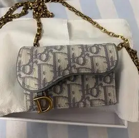 出个全新的迪奥diro女款包包_阿里巴巴找货神器