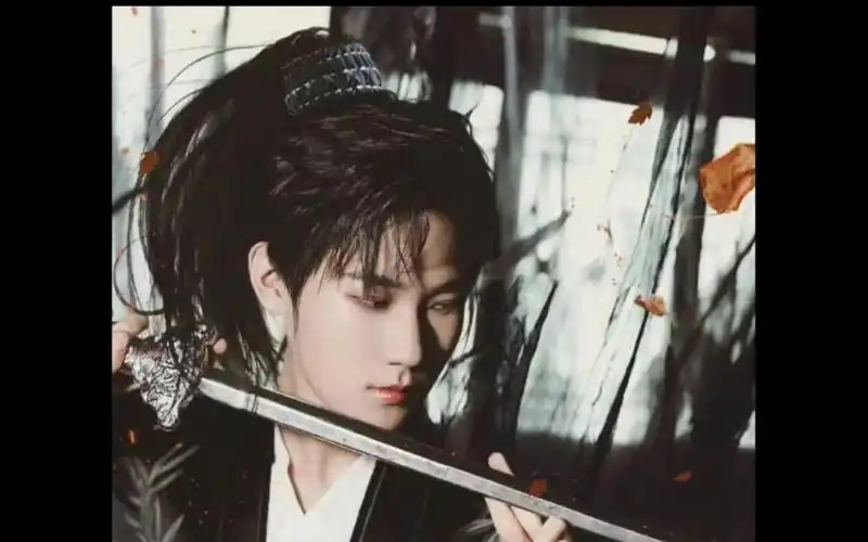 【张真源】千万别眨眼!张真源国风造型高燃踩点混剪|不看后悔系列