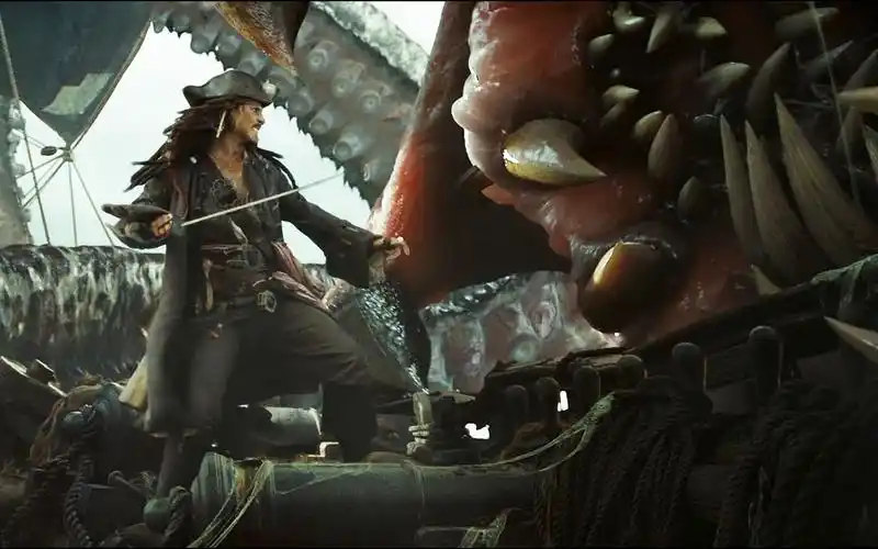 【官人说电影】经典奇幻电影《加勒比海盗》第二部:杰克船长单刀大战