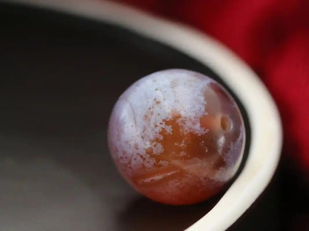 藏系传世唐球玛瑙大圆珠 藏系千年唐球玛瑙 圆珠精品20mm 细节如图!