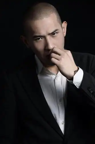 张殿伦_演员_作品_个人资料_简历_生日_经历_留言 - 酷乐米