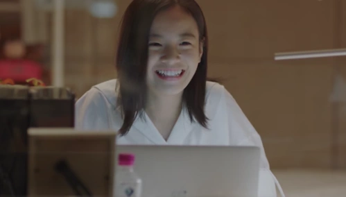 小欢喜:英子父母迟早会复合?几个细节表明一切,英子你就偷乐吧