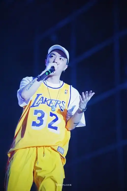 把jony j最帅的图甩给我!06