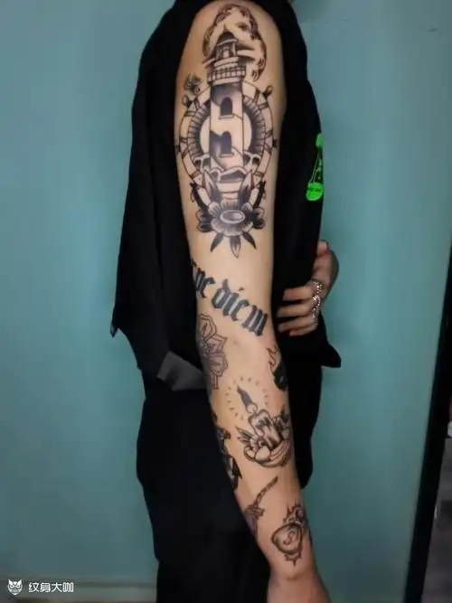 拼接old school花臂_纹身图案手稿图片_姚赫男的纹身作品集