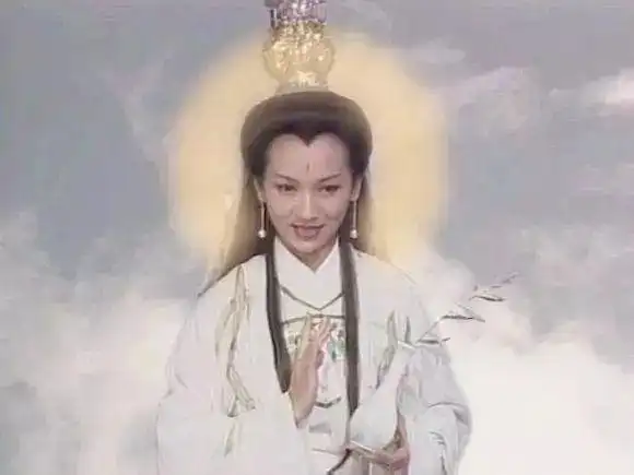 讲真,只要看过张卫健版《西游记》,应该都会对观音有印象,龚慈恩的