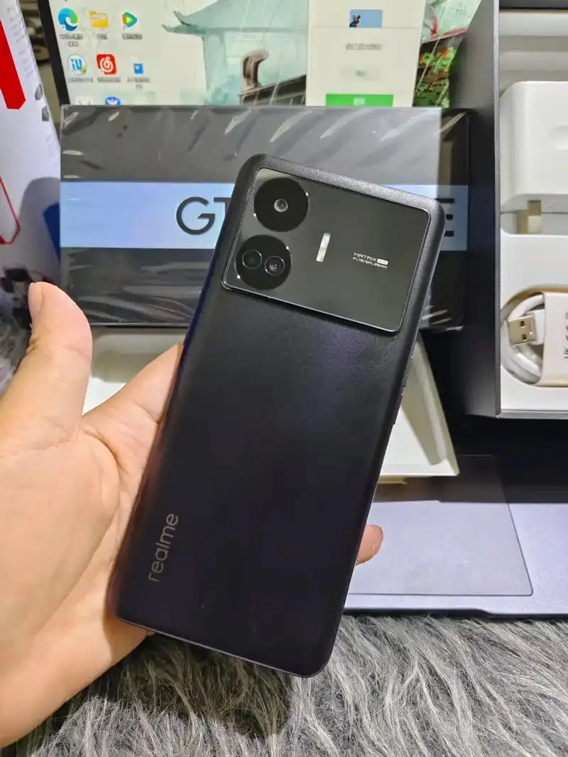 运行快内存大真我gt neo5 se.realme真我gt  - 抖音