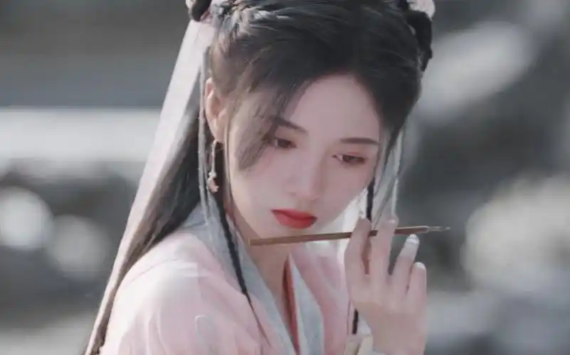 鞠婧祎 | 傅容 | 桃花妆