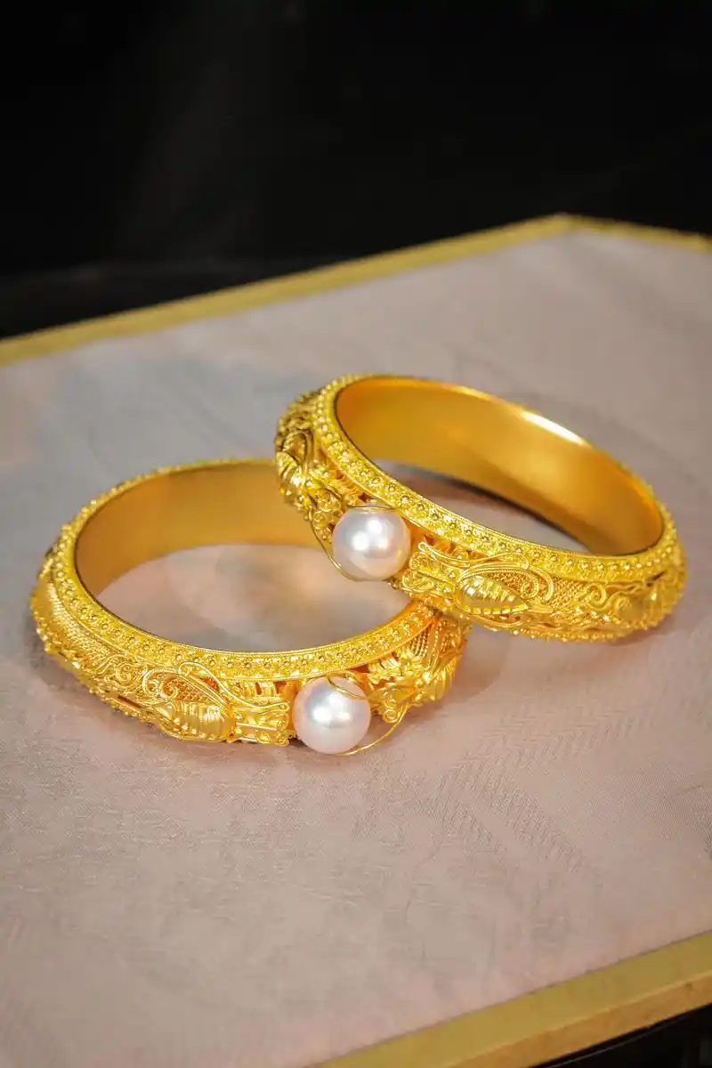 96花丝工艺:宛如细腻如花的黄金工艺!  花丝工艺 - 抖音