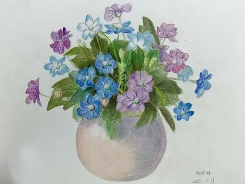 花瓶:构图造型包满,色彩协调统一,黑白关系明确.