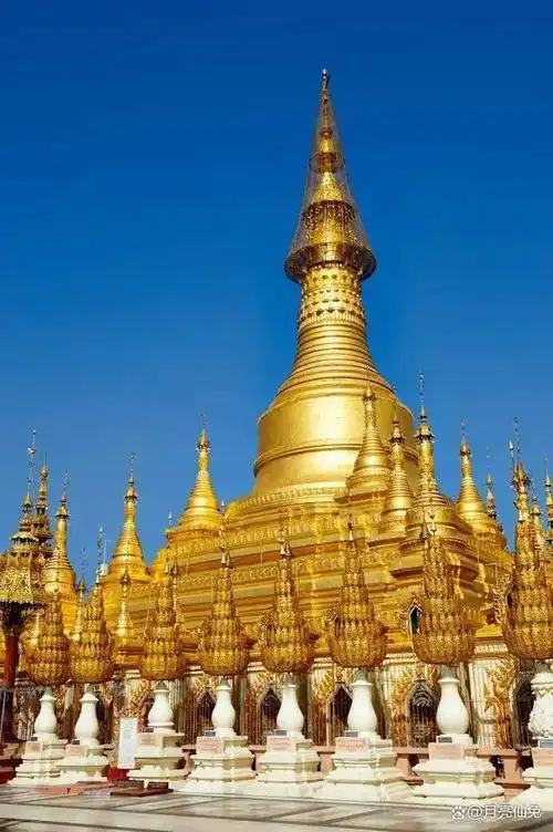 可以爬佛塔了,缅甸为吸引游客,连名胜古迹都不爱惜了