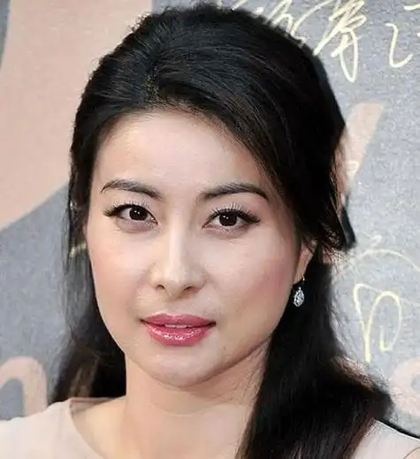 郭晶晶旺夫相 (郭晶晶旺夫相图解分析)-第2张图片-珑钦运势网