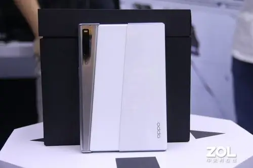 屏幕可伸缩oppox2021卷轴屏概念手机图赏