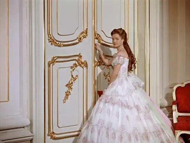 茜茜公主百看不厌除了颜值就是颜值吗