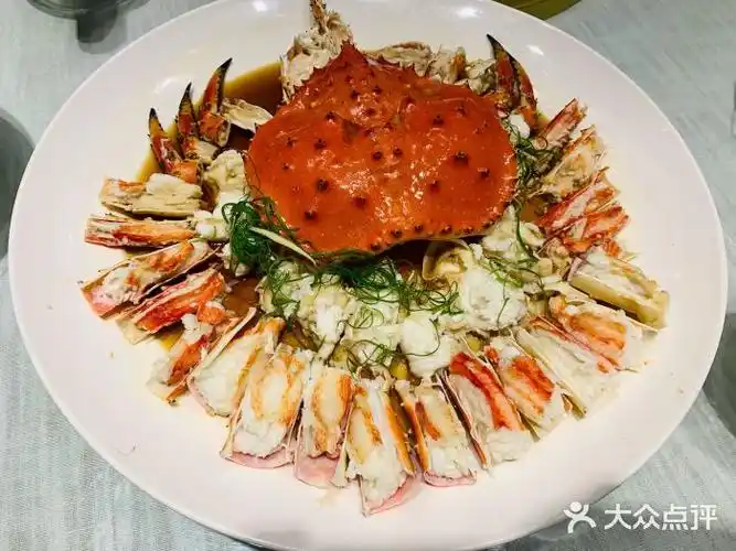 宝燕海鲜(喜玛拉雅店)葱油蒸帝王蟹图片