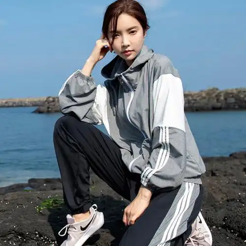 春夏网红女士健身运动跑步大码胖mm瑜伽服套装速干宽松学生健身房