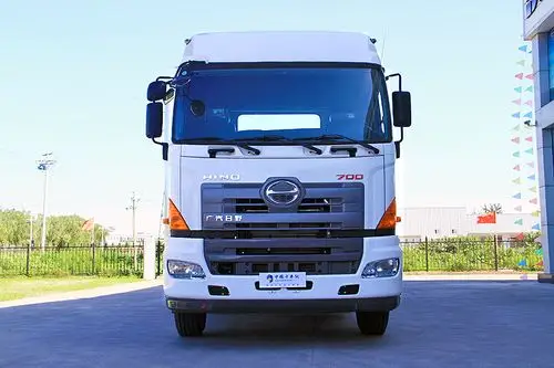 广汽日野700系列重卡 外观
