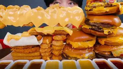 韩国大胃王吃播 麦当劳新上市芝士汉堡 大口吃真满足