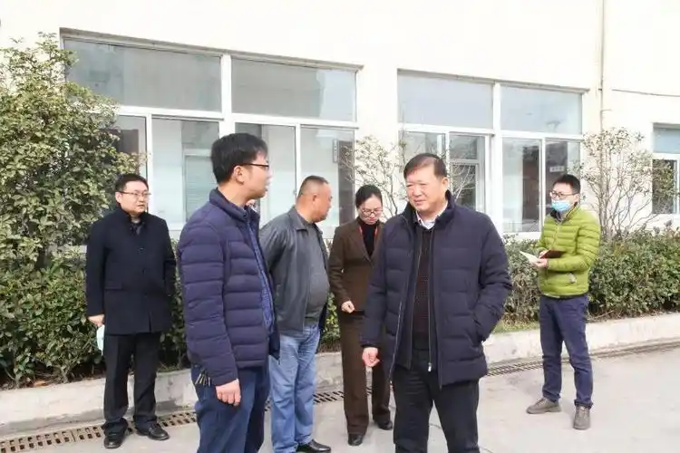 秣陵街道走访慰问春节期间坚守岗位工作人员_程杰恒